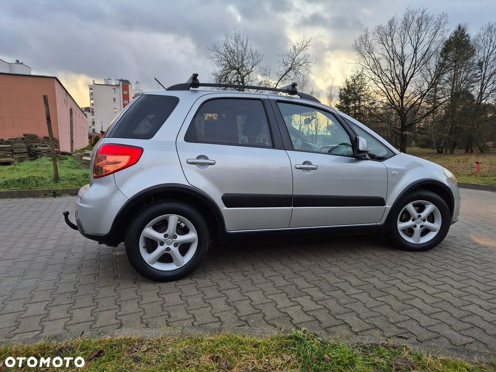 Suzuki SX4 - 5