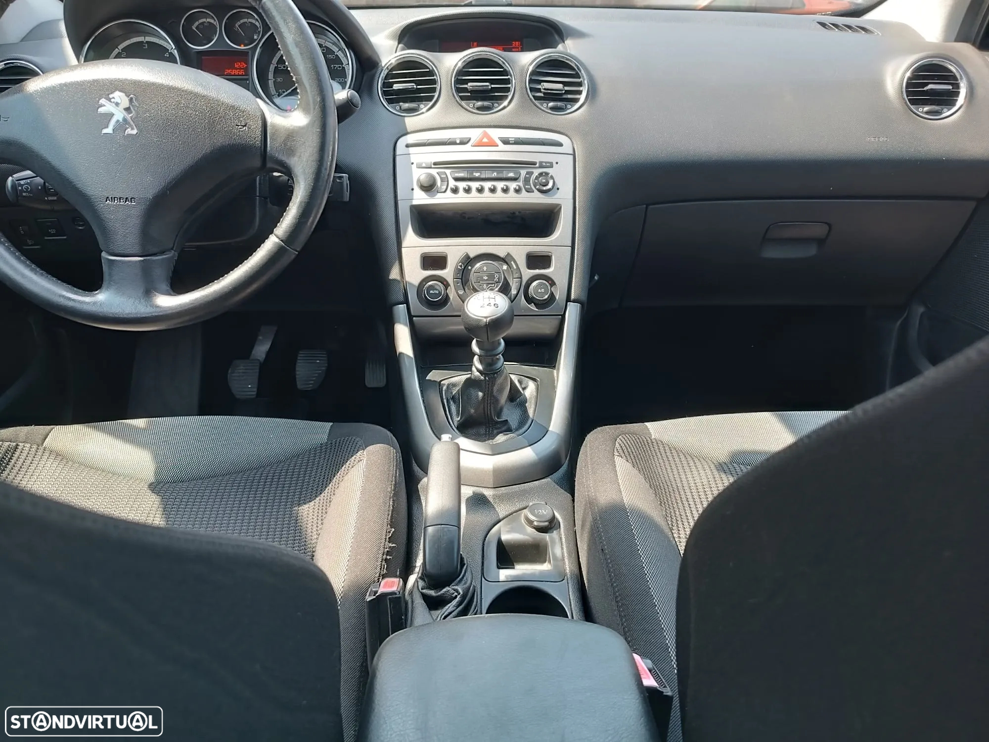 Peugeot 308 1.6 HDi Sport CVM6 - 18
