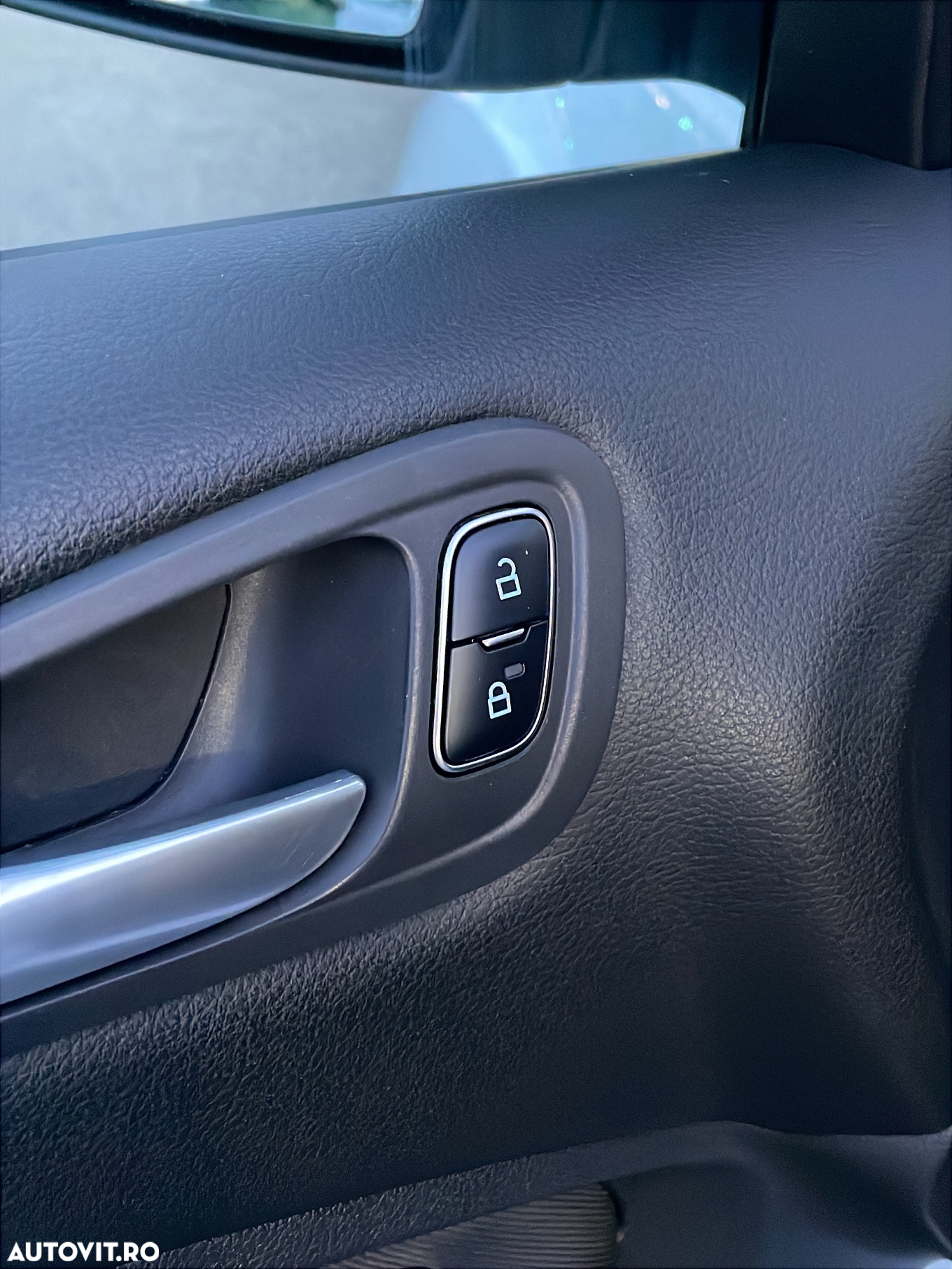Ford C-Max 1.0 EcoBoost Start-Stopp-System Trend - 27