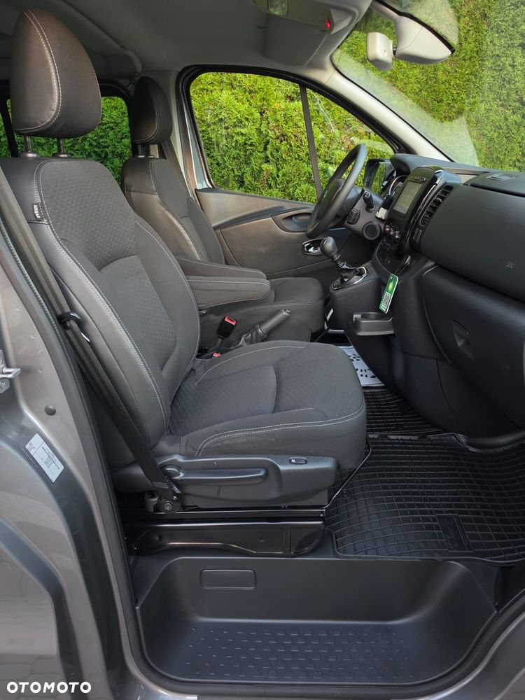 Opel Vivaro - 19