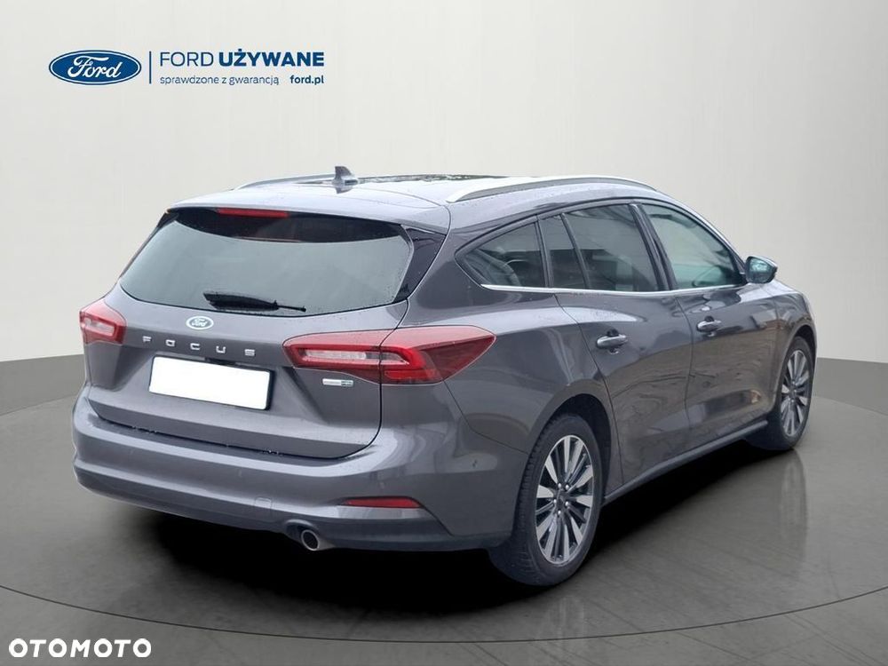 Ford Focus SW - 9