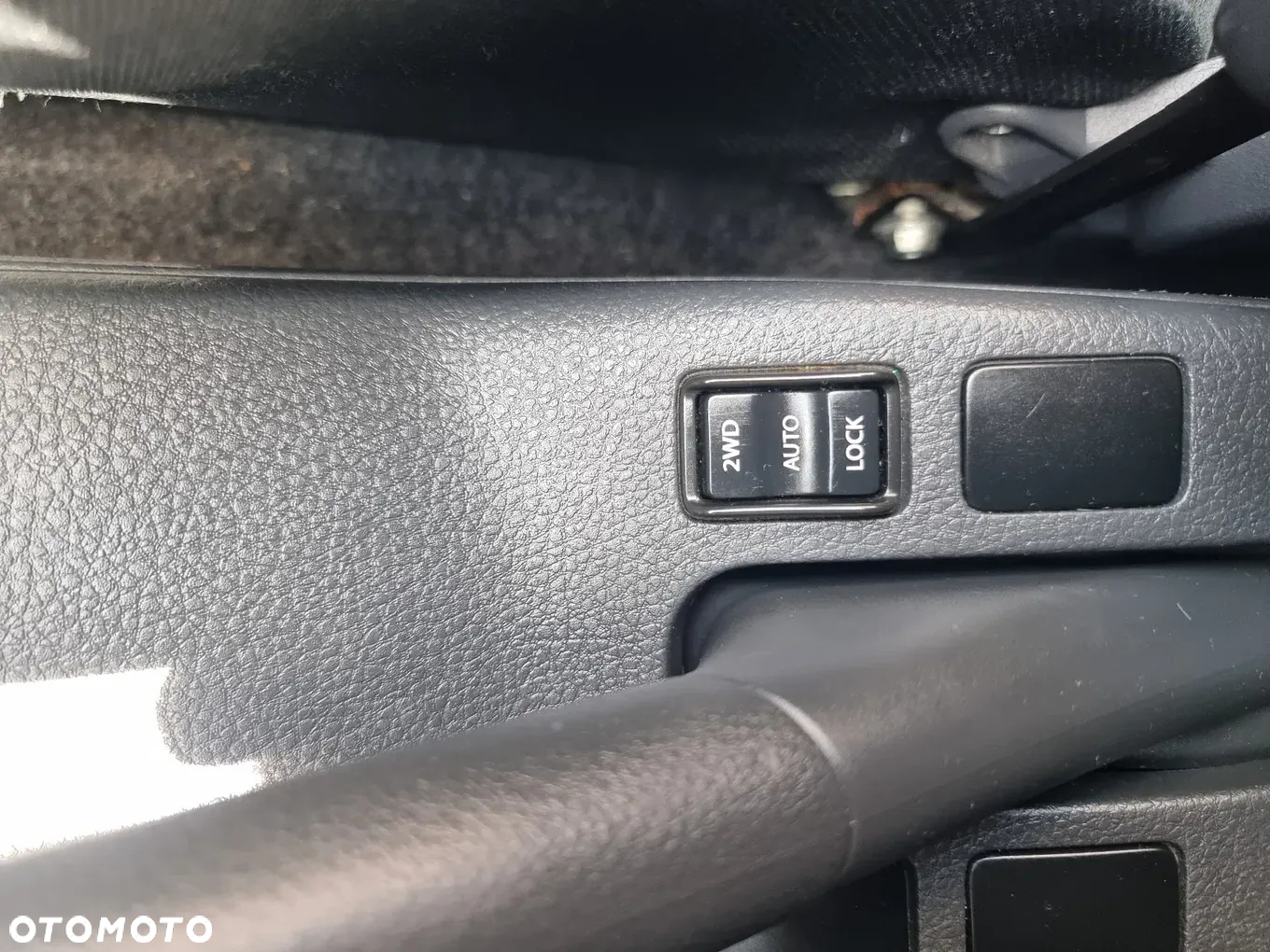Suzuki SX4 1.9 DDiS 4WD GS / Premium - 23