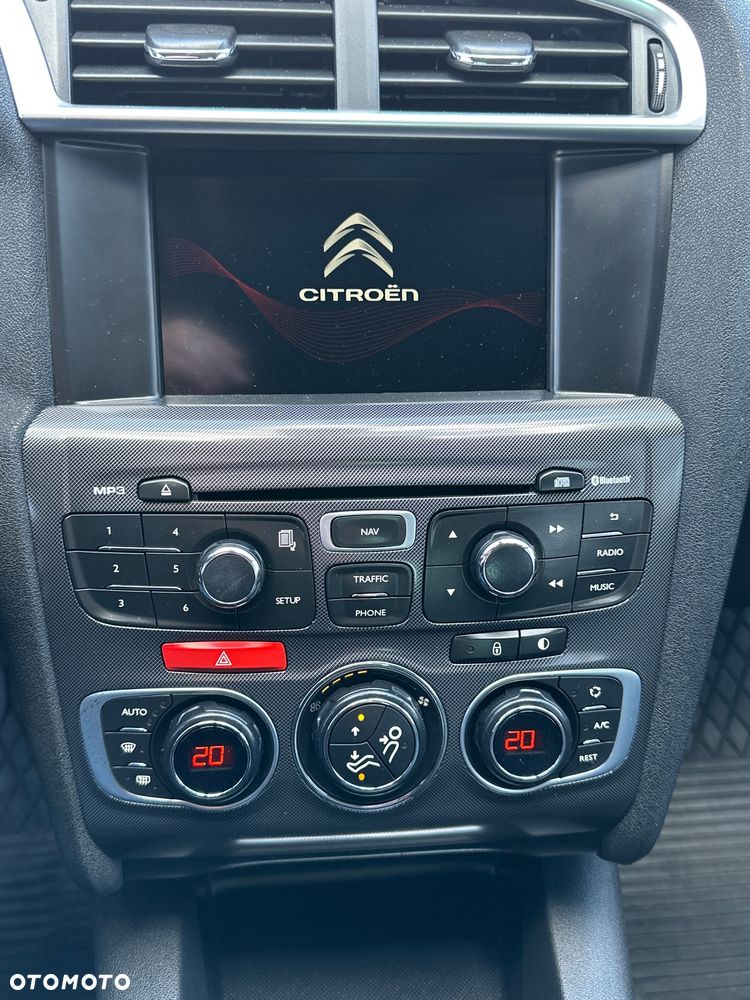 Citroën C4 HDi 90 Business Class - 23