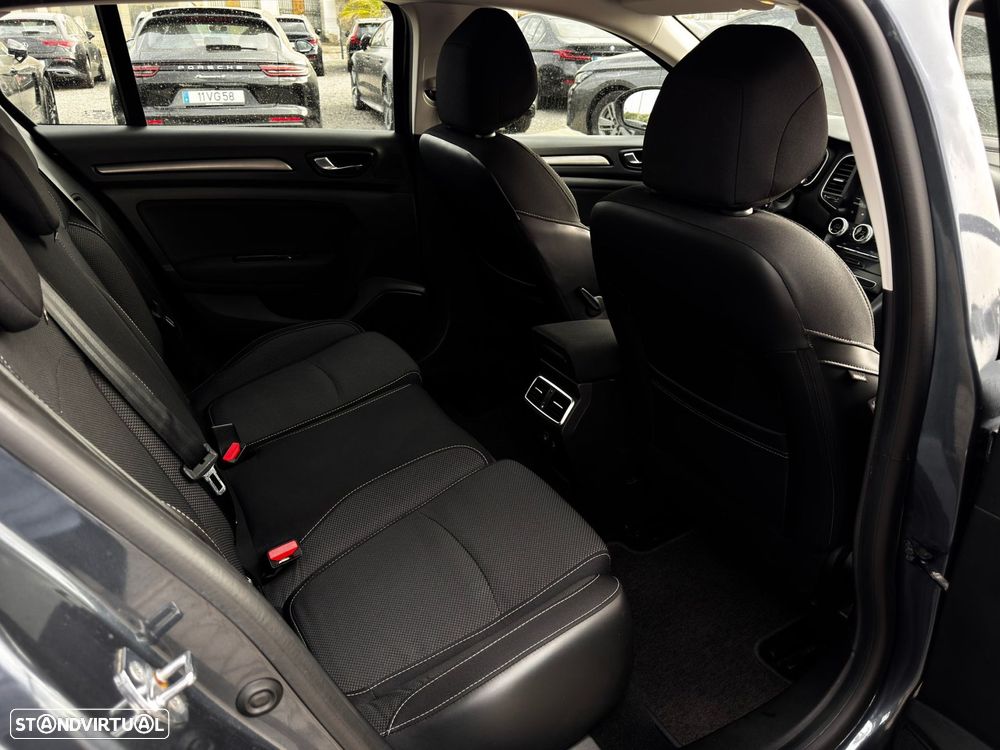 Renault Mégane Sport Tourer 1.5 Blue dCi Equilibre - 14