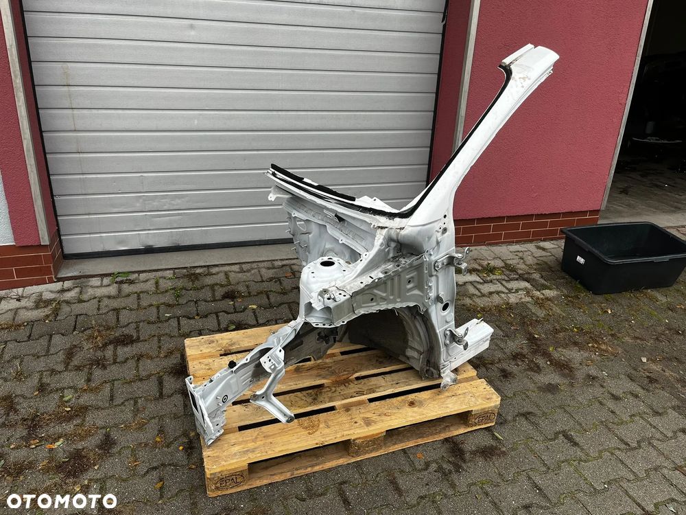 TOYOTA YARIS IV CWIARTKA PRZÓD LEWA PODŁÓZNICA SŁUPEK LEWY FARTUCH - 1