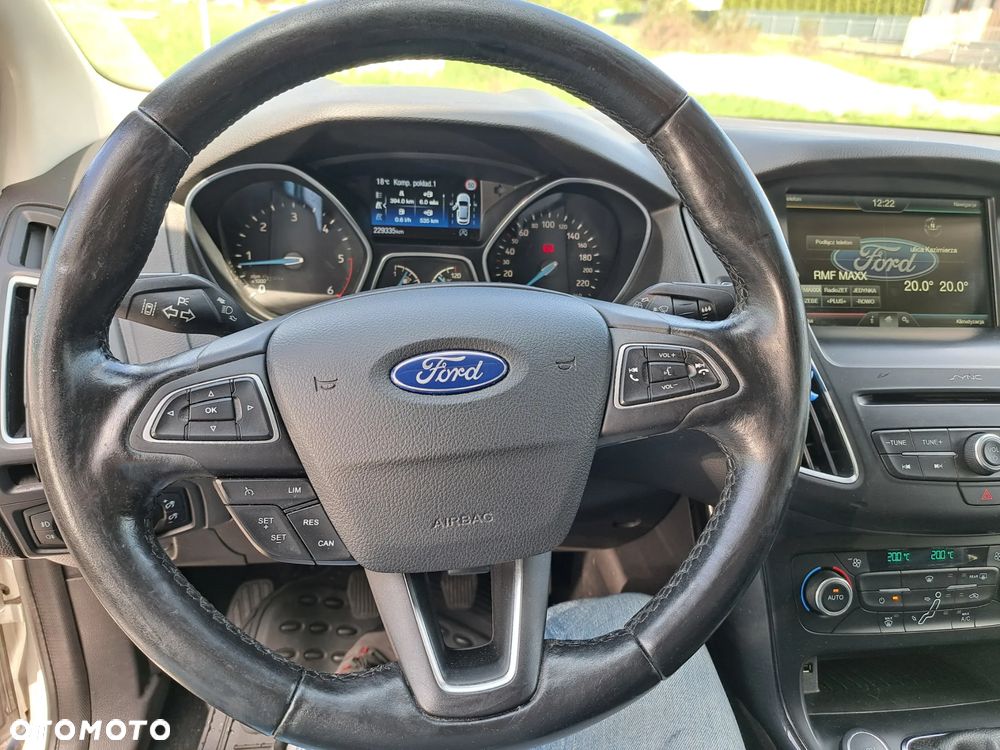 Ford Focus 1.5 TDCi Titanium ECOnetic ASS - 6