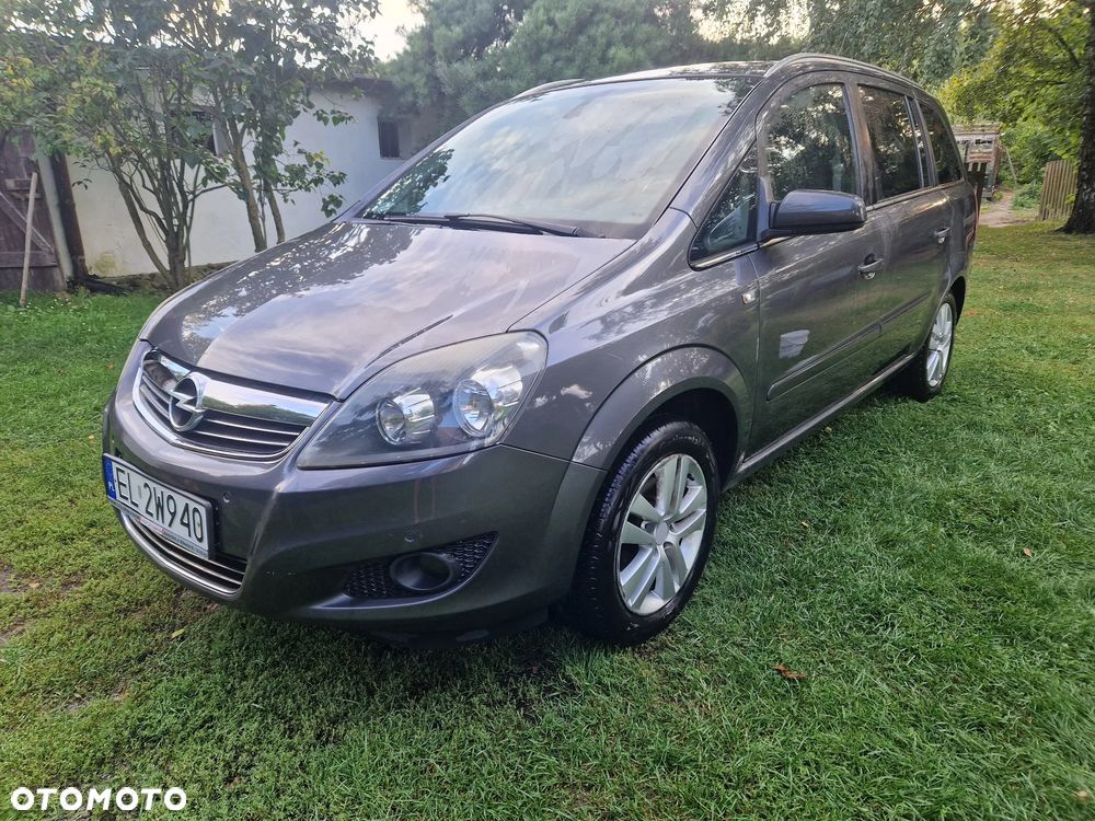 Opel Zafira - 3
