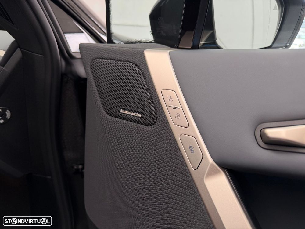 BMW iX xDrive 50 Pack Desportivo - 13