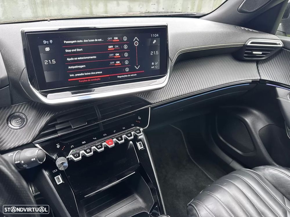 Peugeot 2008 1.2 PureTech GT - 41