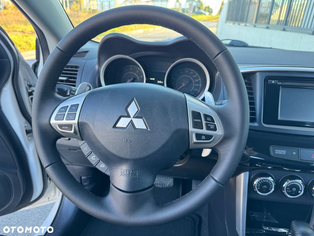 Mitsubishi Lancer Sportback 1.8 Clear Tec CVT Plus - 13