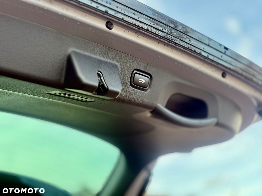 Kia Sportage 1.6 T-GDI HEV Anniversary 2WD - 11