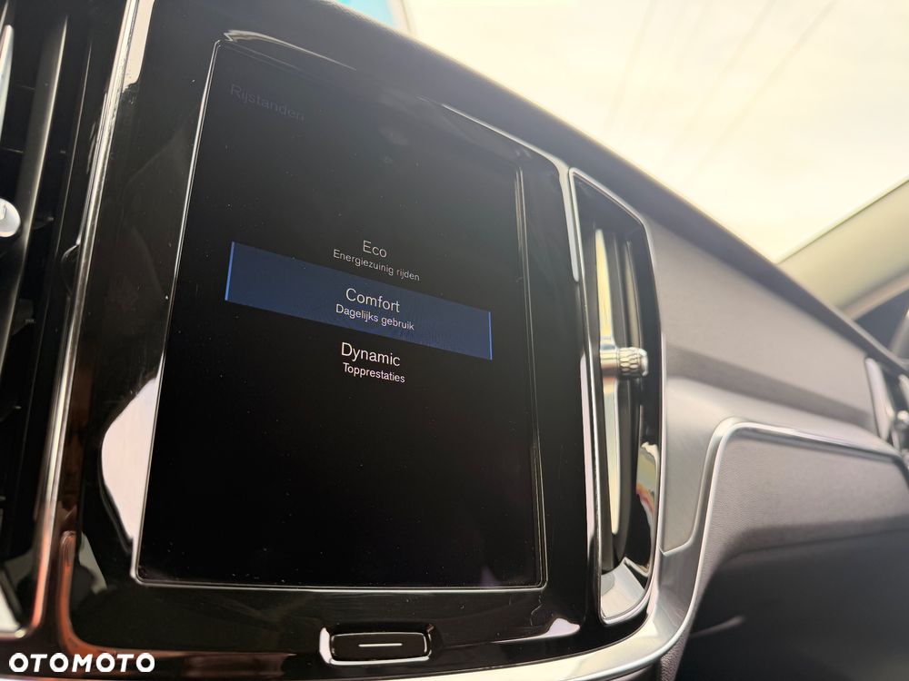 Volvo V60 D3 Geartronic Momentum Pro - 23
