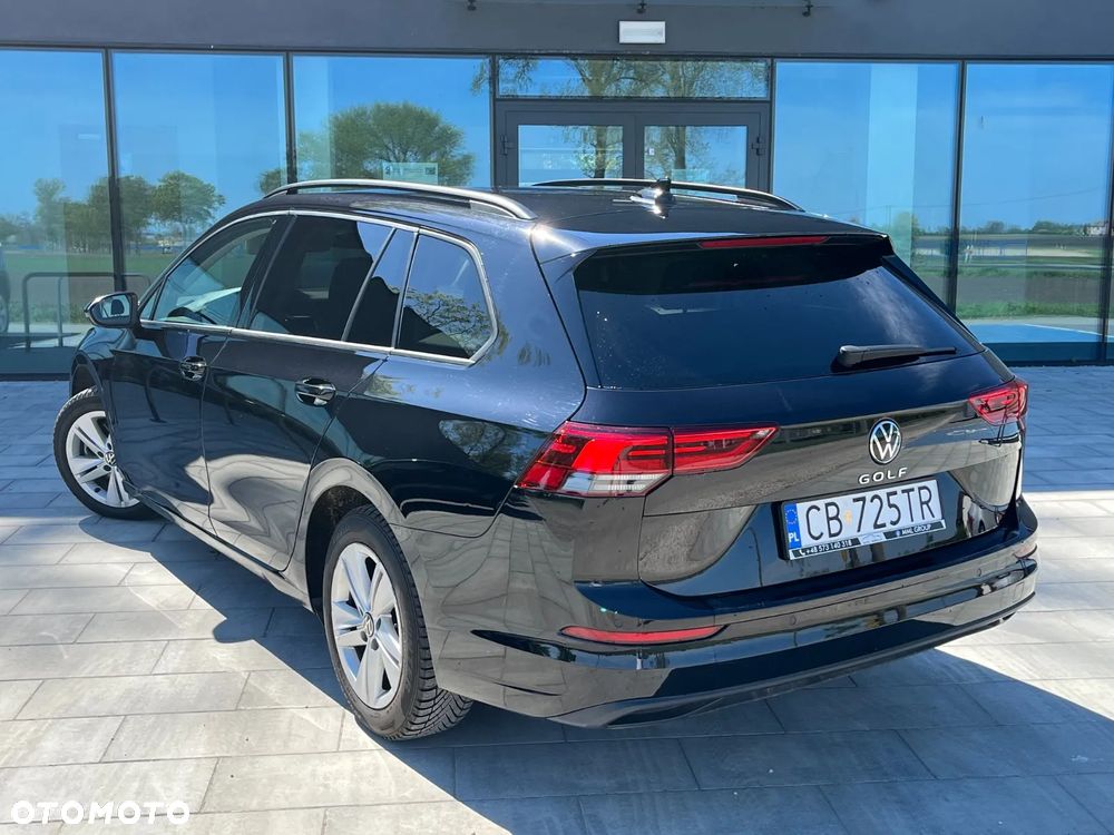 Volkswagen Golf - 5
