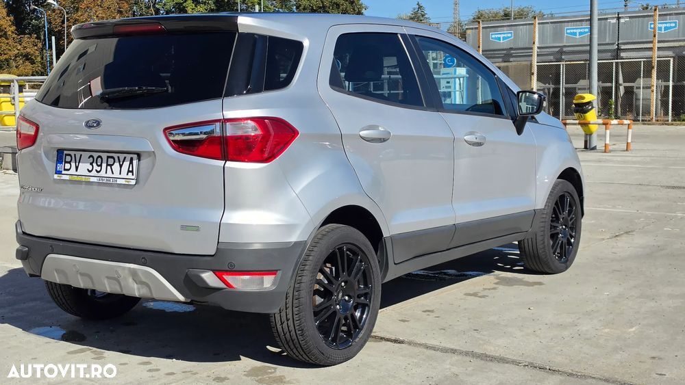 Ford EcoSport - 20