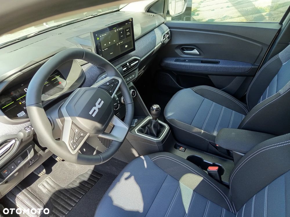 Dacia Sandero - 9
