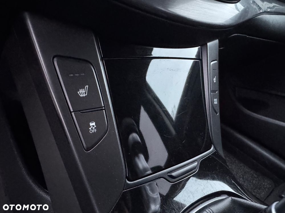 Hyundai i40 Kombi blue 1.7 CRDi Style - 38