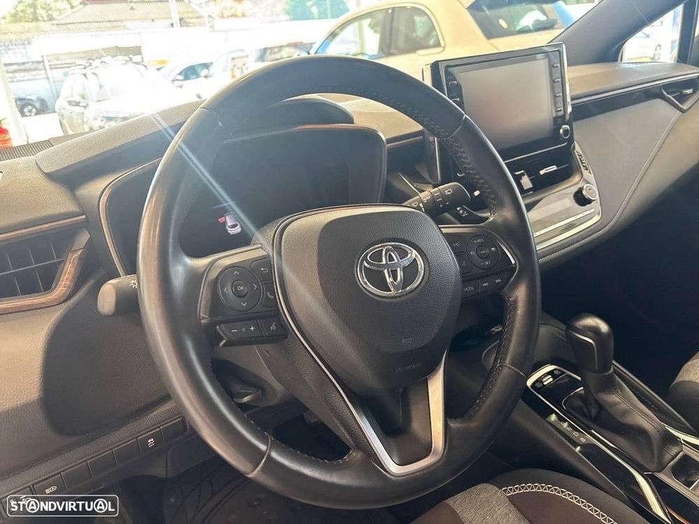 Toyota Corolla Touring Sports 1.8 Hybrid Trek - 12