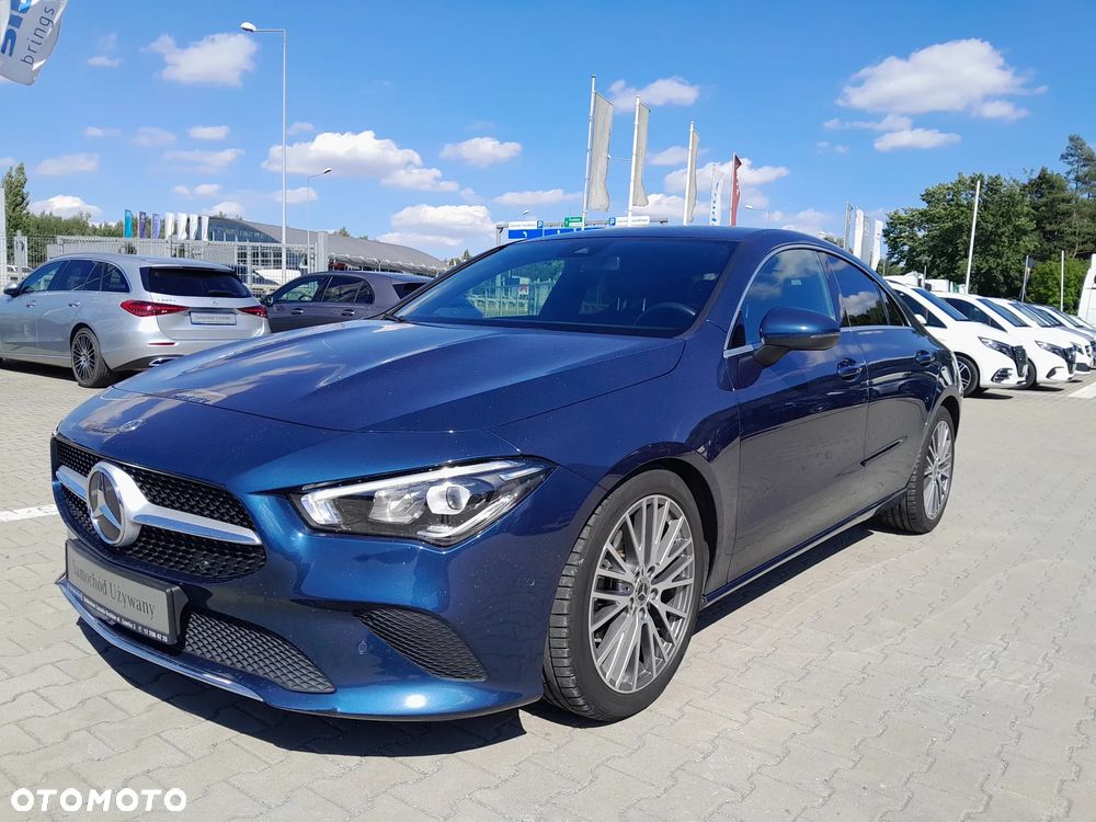 Mercedes-Benz CLA 180 Progressive 7G-DCT - 2
