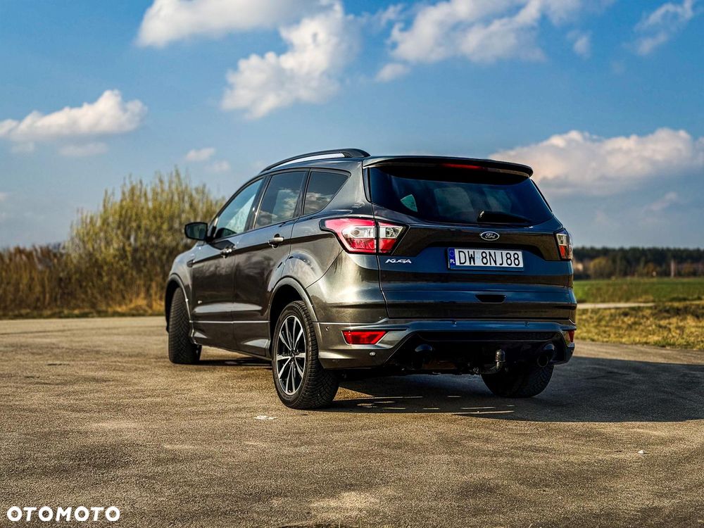 Ford Kuga 2.0 TDCi 4x4 ST-Line - 6