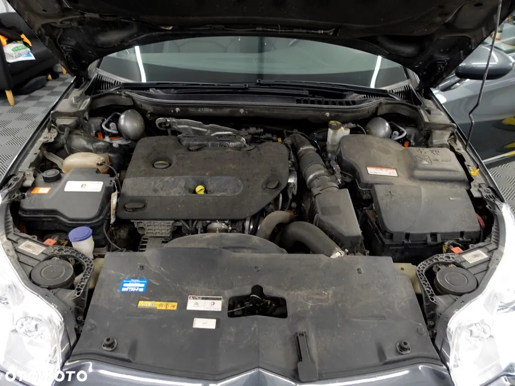 Citroën C5 2.0 HDi Exclusive - 38