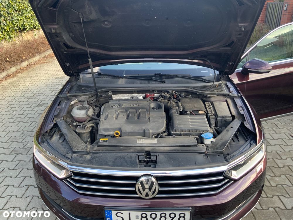 Volkswagen Passat - 13