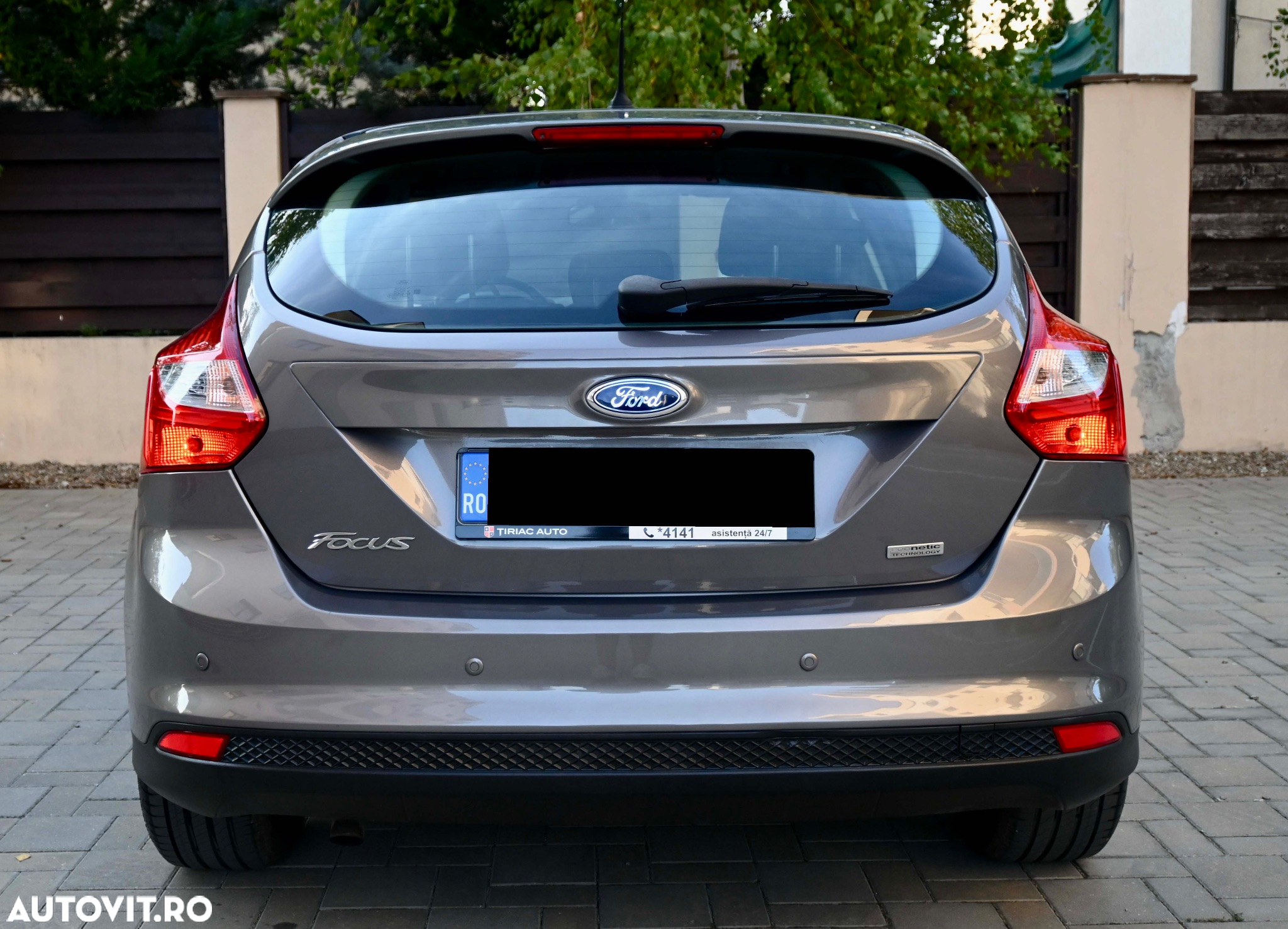 Ford Focus - 24