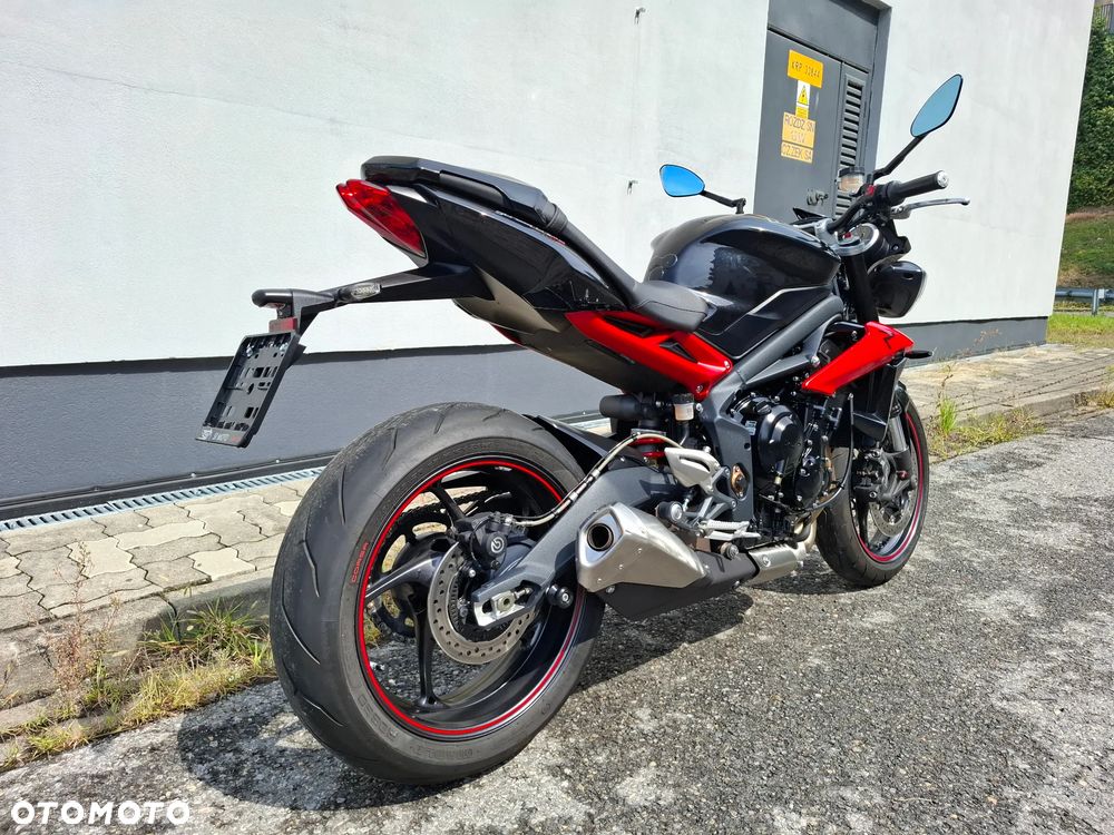 Triumph Street Triple - 3
