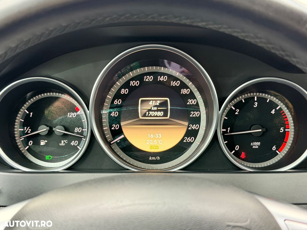 Mercedes-Benz C 180 CDI DPF (BlueEFFICIENCY) - 26