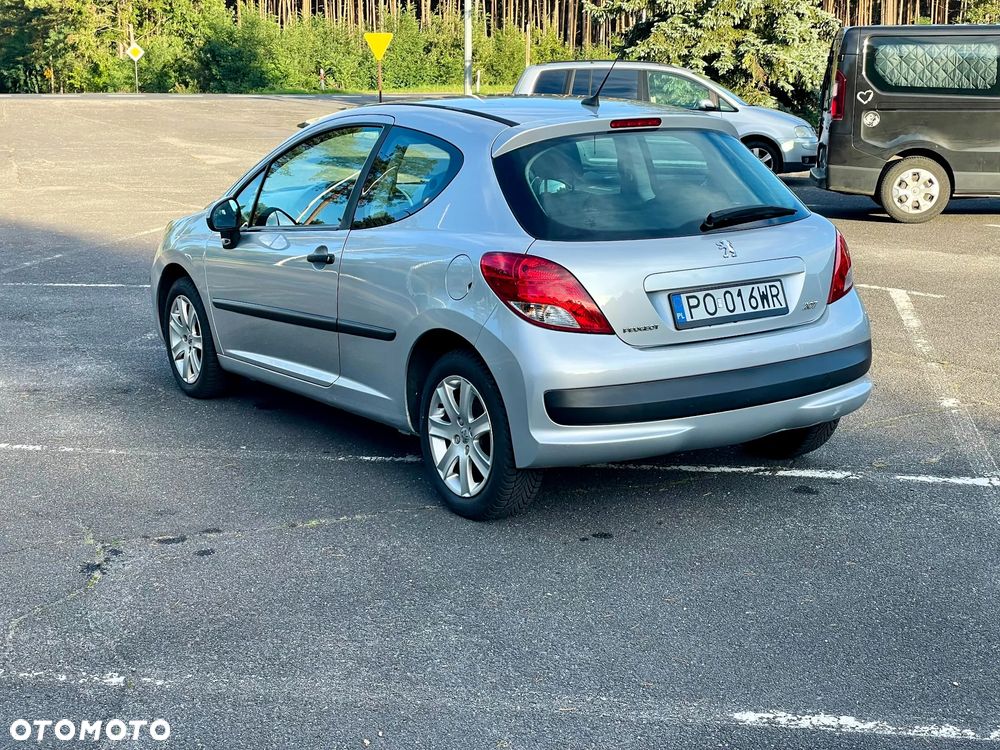 Peugeot 207 1.4 Presence - 5