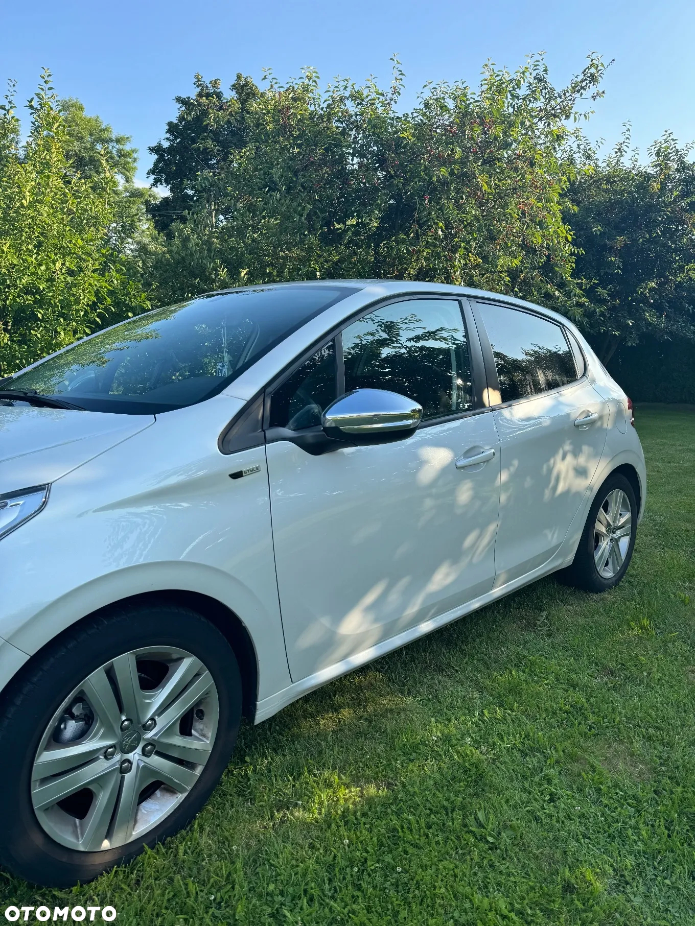 Peugeot 208 - 11