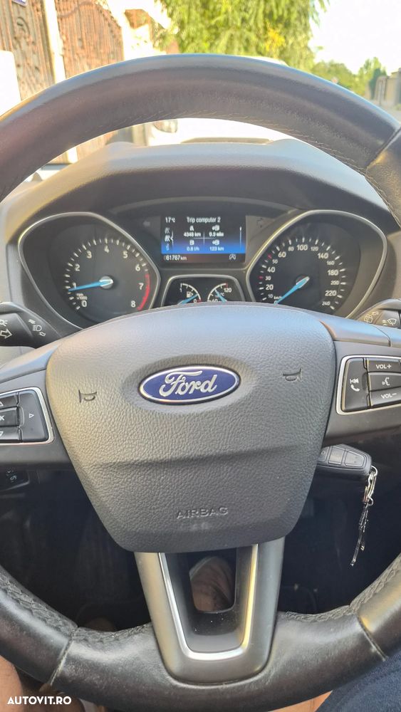 Ford Focus 1.0 EcoBoost Trend Edition - 1