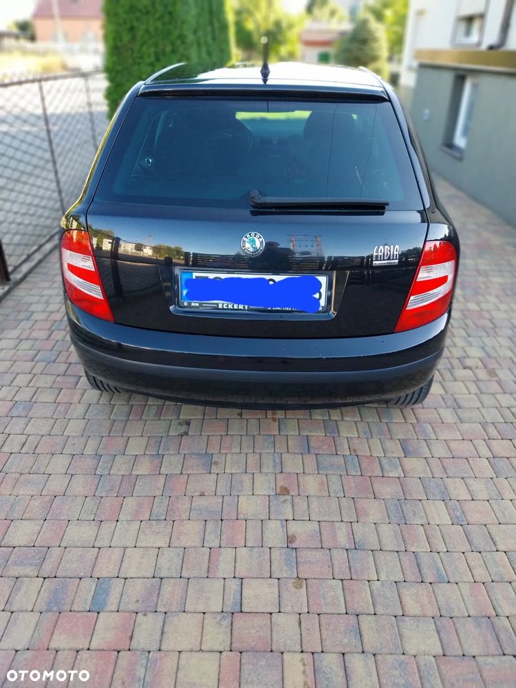 Skoda Fabia 1.4 16V Ambiente - 15