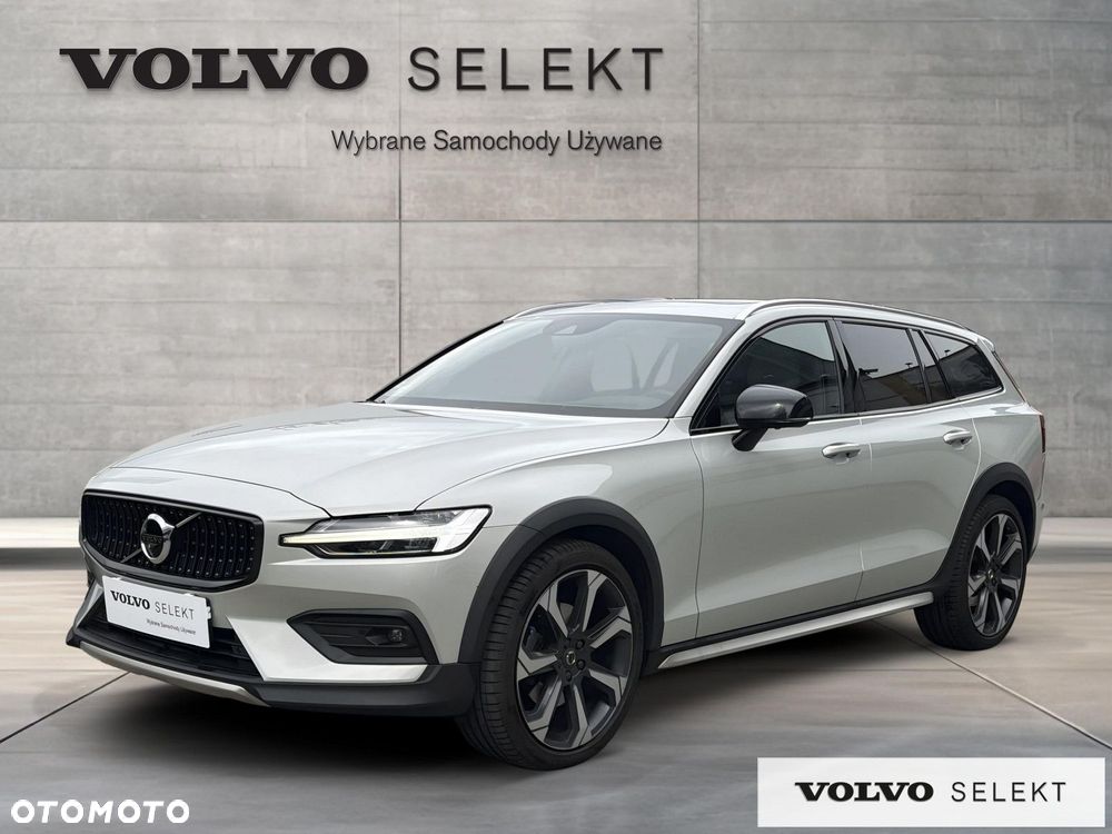 Volvo V60 Cross Country - 2