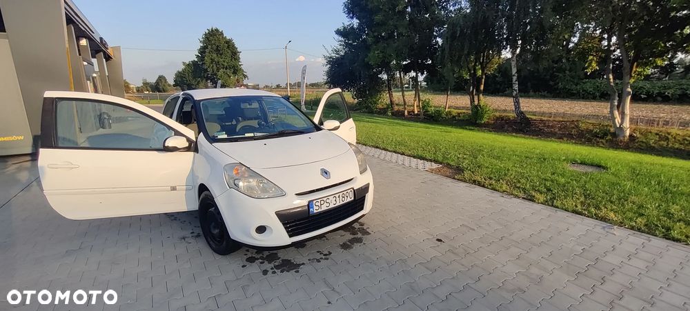 Renault Clio 1.5 dCi Alize - 7