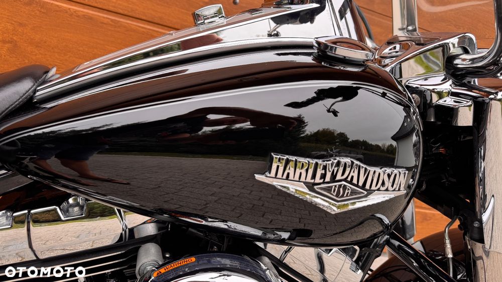 Harley-Davidson Touring Road King - 31