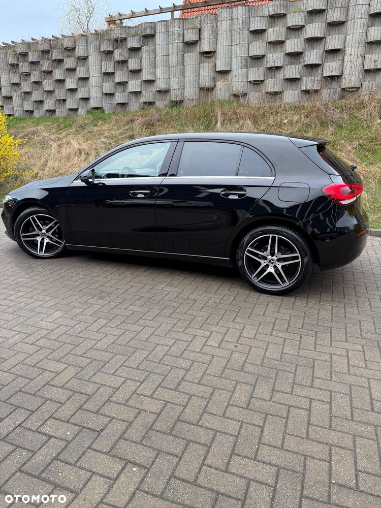 Mercedes-Benz Klasa A 180 d 7G-DCT Edition 19 - 3