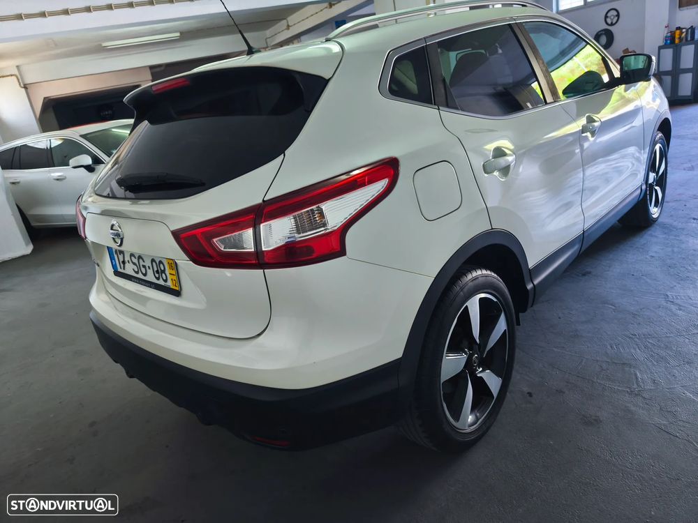 Nissan Qashqai 1.5 dCi N-Connecta - 5