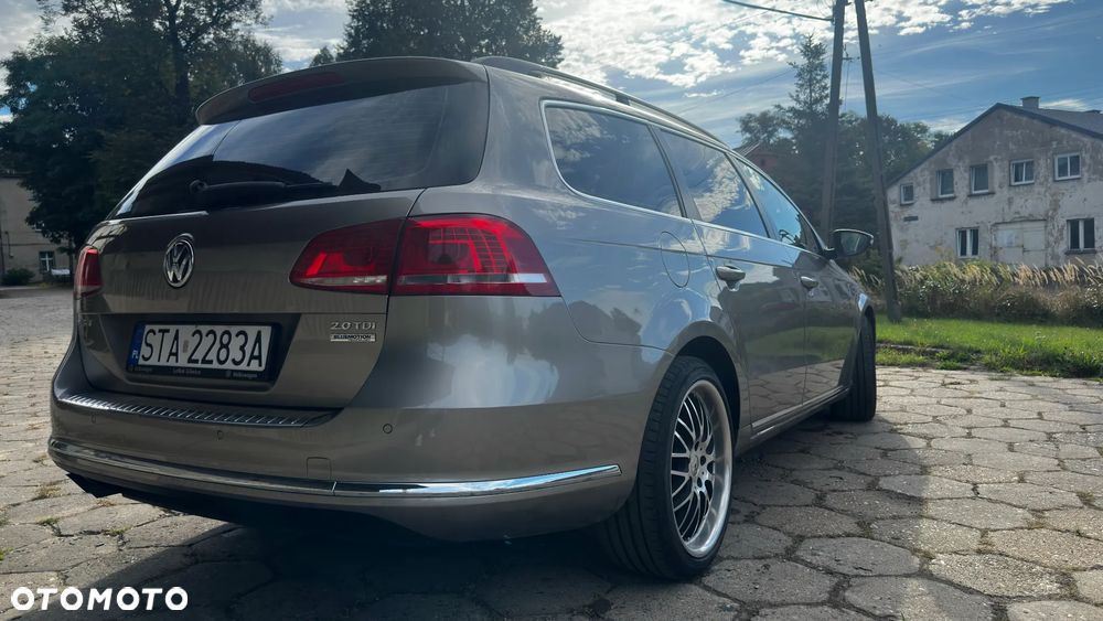 Volkswagen Passat 2.0 TDI Comfortline DSG - 9