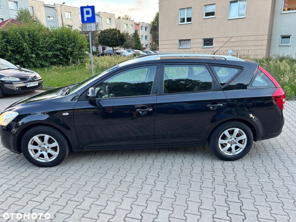 Kia Ceed 1.4 CVVT Attract - 13