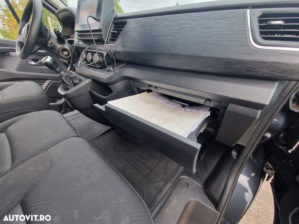 Renault Trafic 2.0 Blue dCi 150 S&S L2 8+1 Zen - 10