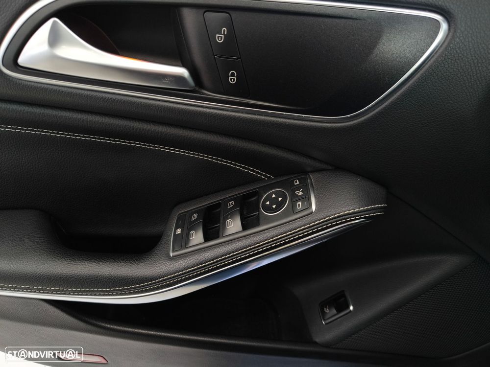 Mercedes-Benz CLA 180 d Urban - 20