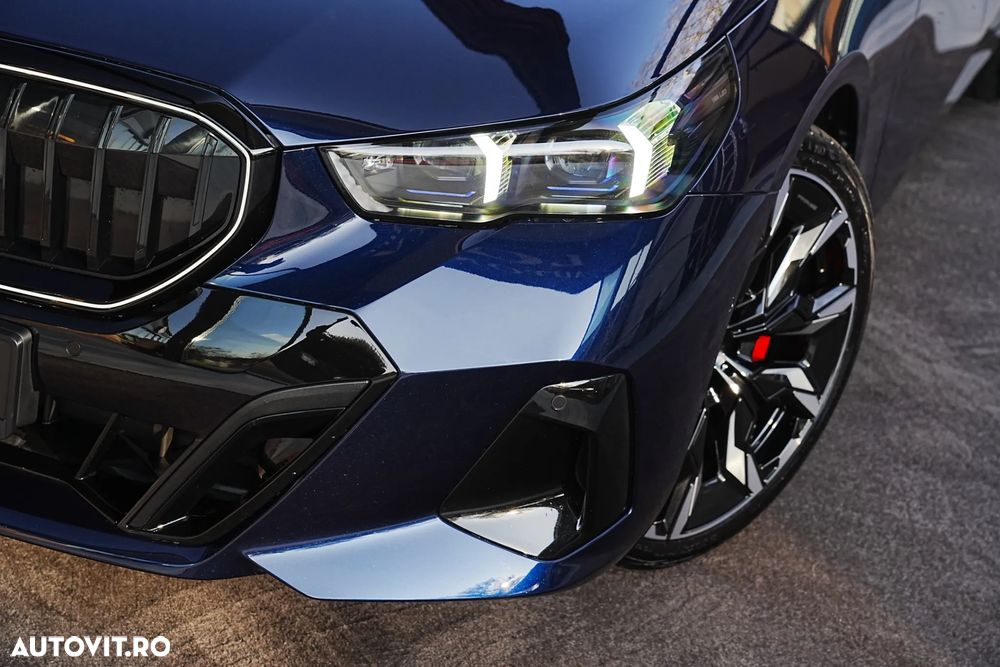 BMW Seria 5 520d xDrive AT MHEV - 30