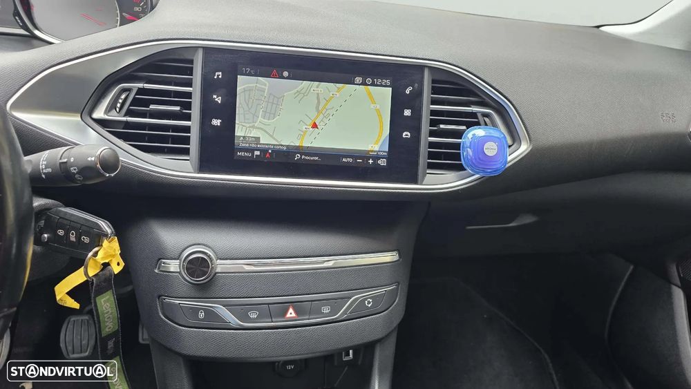 Peugeot 308 SW 1.5 BlueHDi Style - 18