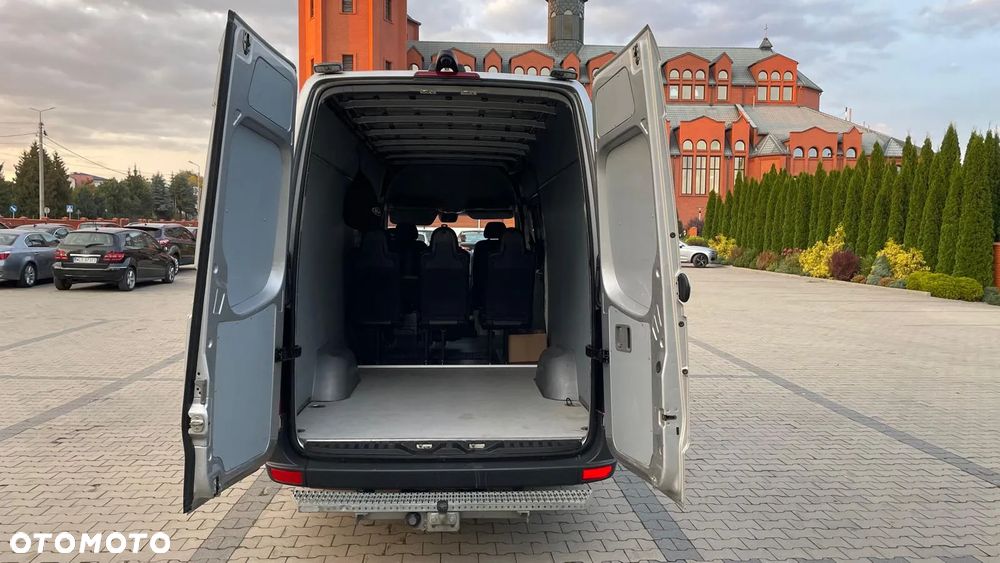 Mercedes-Benz SPRINTER - 9