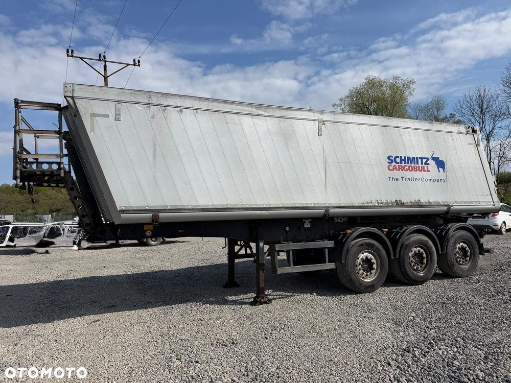 Schmitz Cargobull SKI 24/SL/8.2 - 2