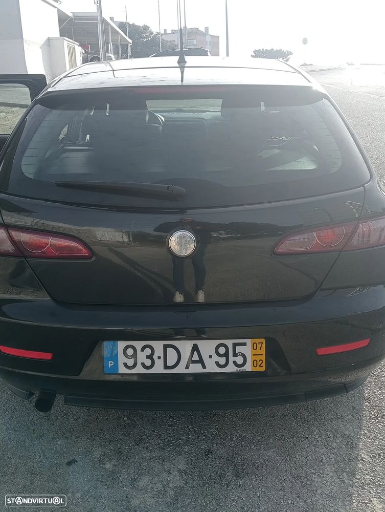 Alfa Romeo 159 Sportwagon 1.9 JTDm 8V - 9