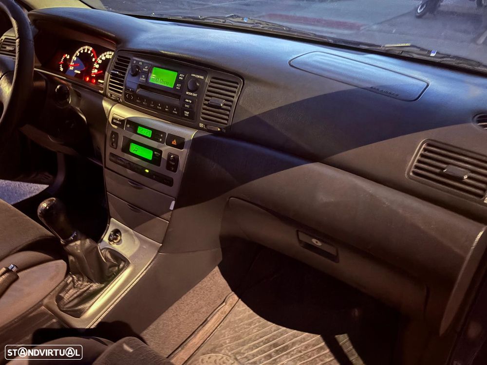 Toyota Corolla 1.4 VVT-i - 10