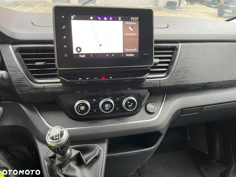 Renault Trafic - 14