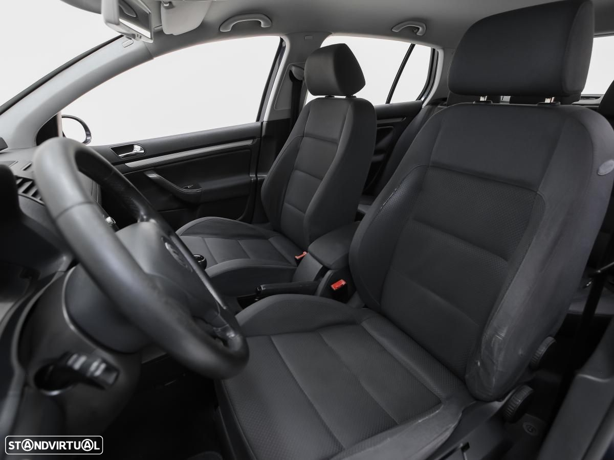 VW Golf - 7