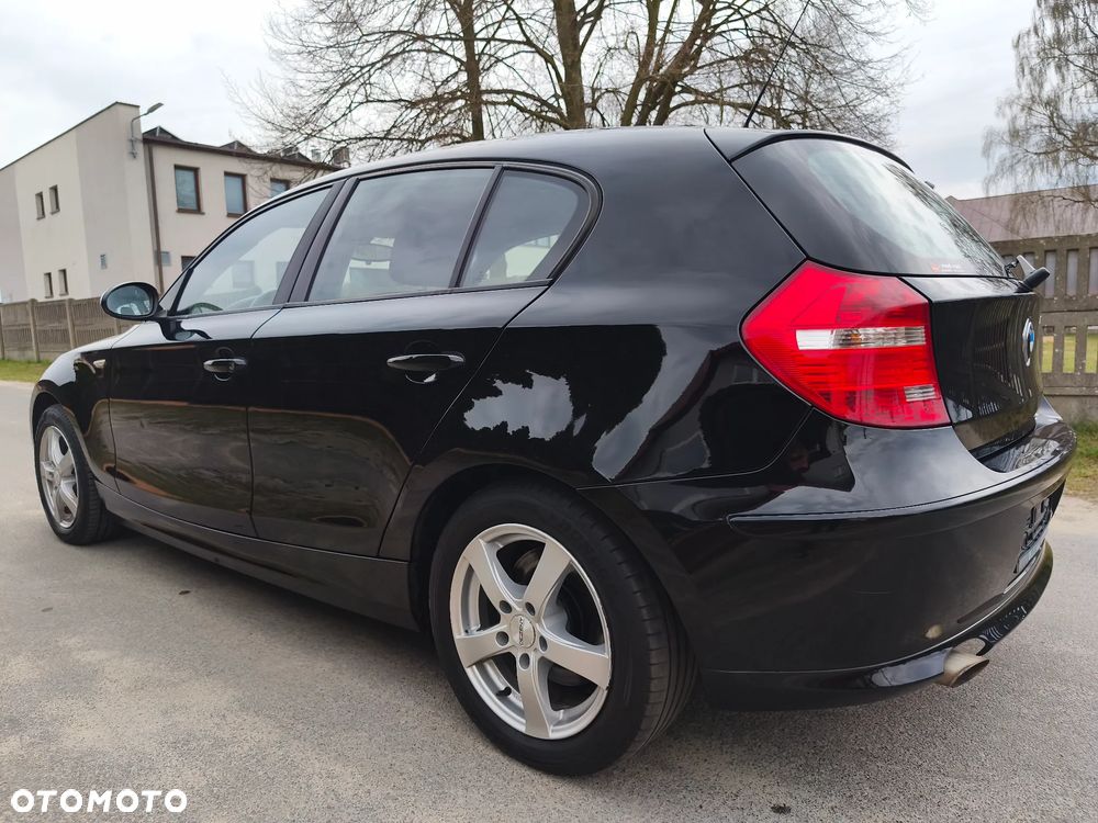 BMW Seria 1 118d DPF Edition Lifestyle - 32